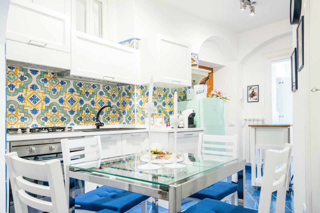 Suite Picasso アマルフィ エクステリア 写真